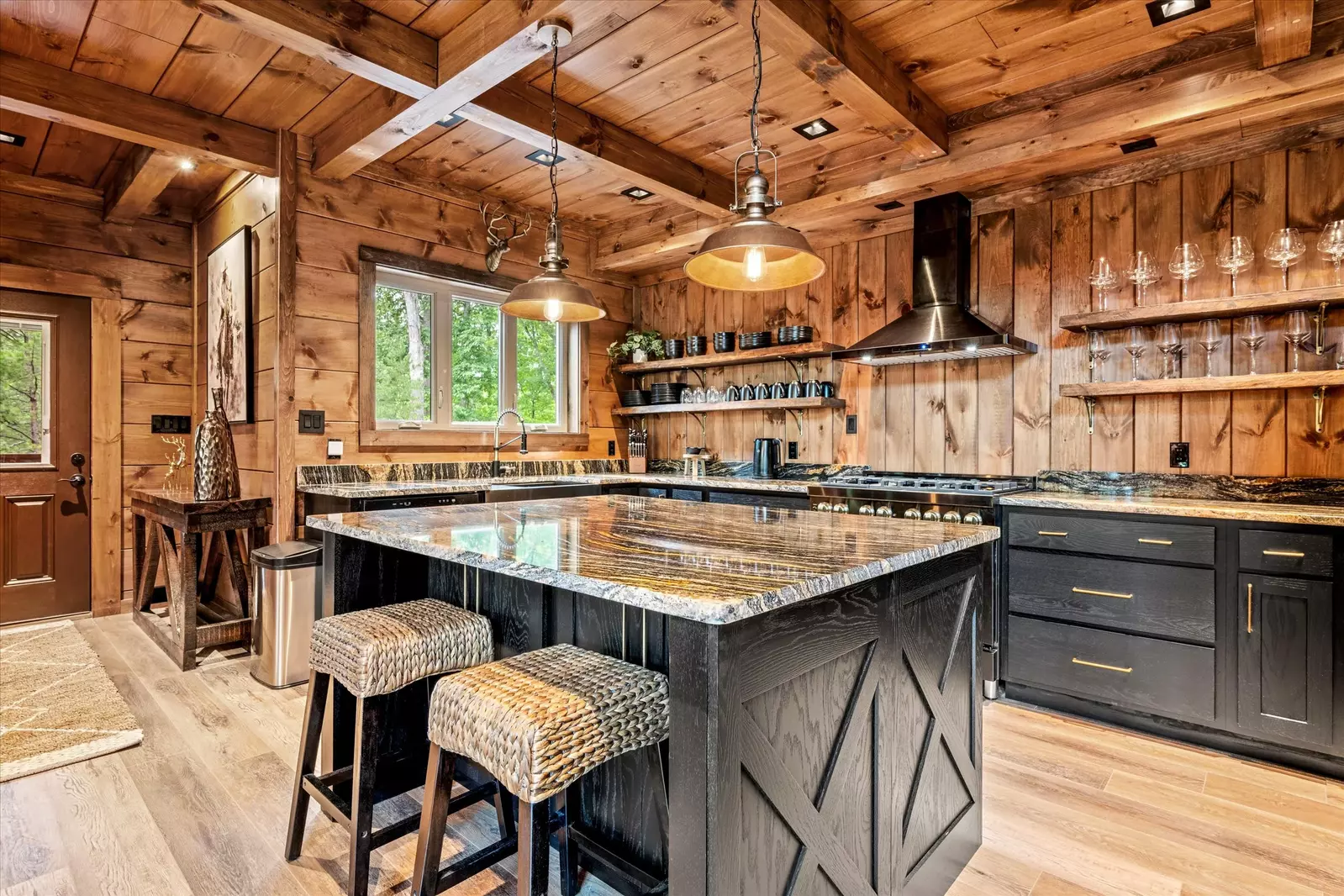 Property image, Interior, of Alpine Summit Pool and Spa Cabin
