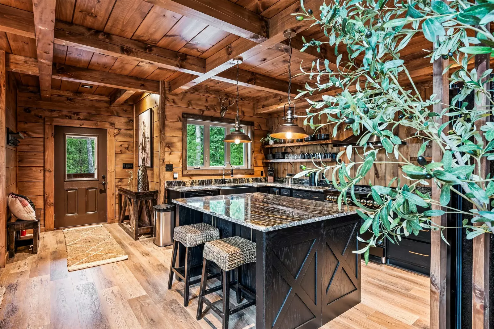 Property image, Interior, of Alpine Summit Pool and Spa Cabin