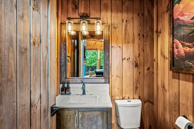 Property image, Interior, of Alpine Summit Pool and Spa Cabin