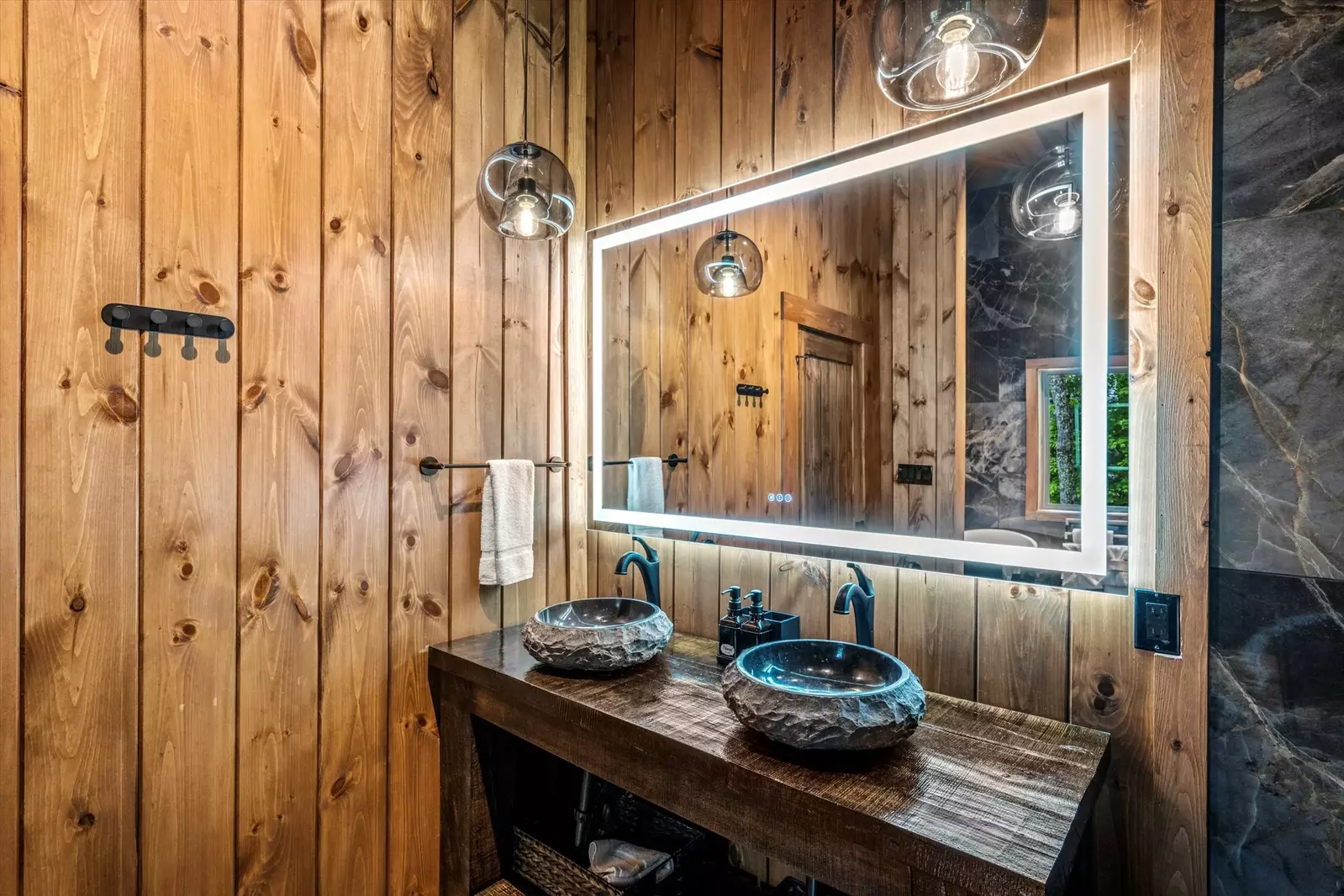 Property image, Interior, of Alpine Summit Pool and Spa Cabin