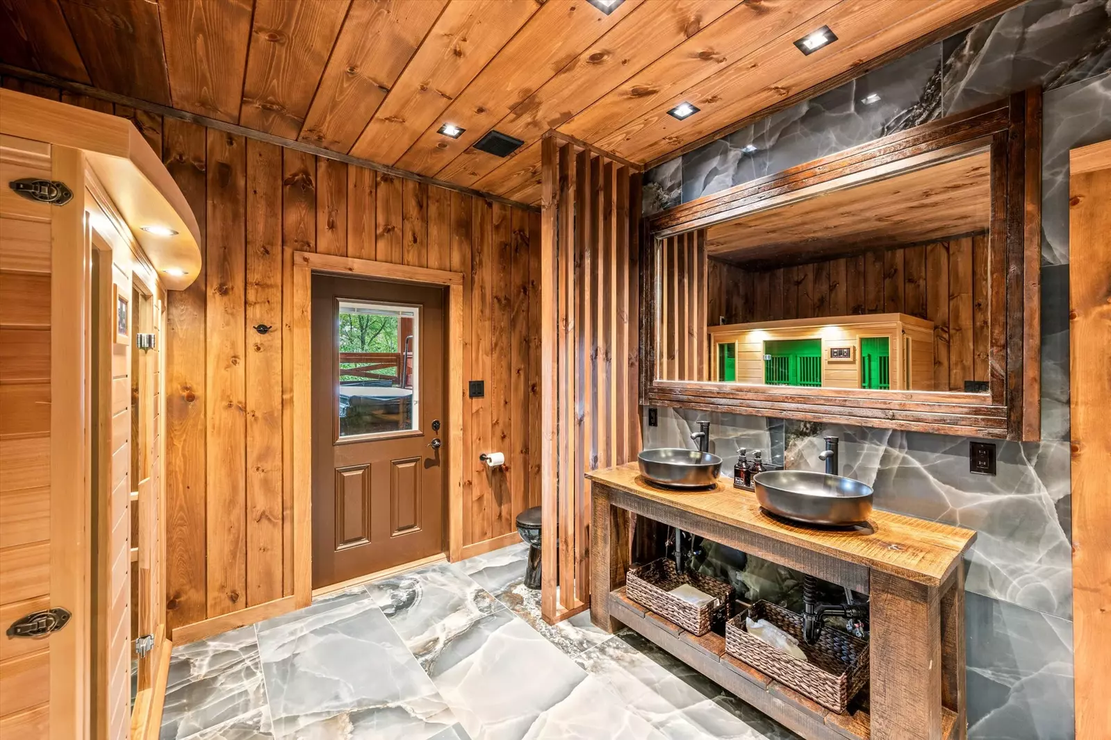 Property image, Interior, of Alpine Summit Pool and Spa Cabin