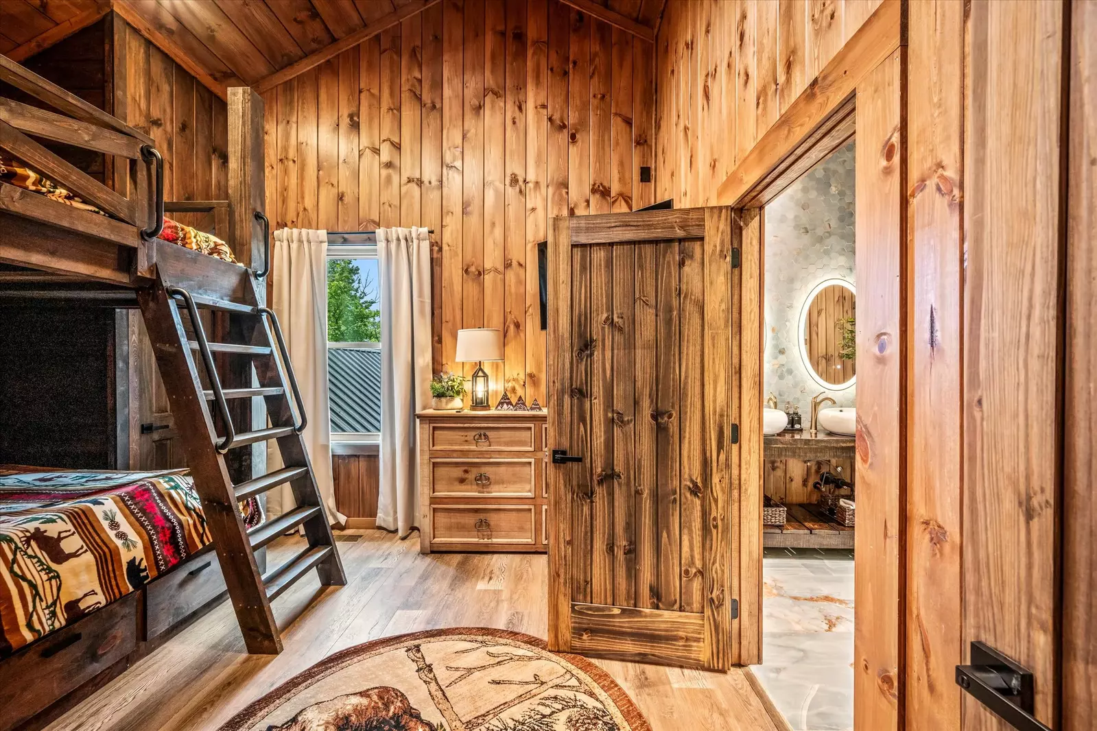 Property image, Interior, of Alpine Summit Pool and Spa Cabin