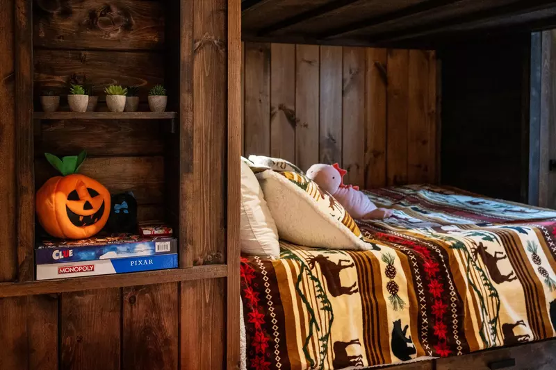Property image, Interior, of Alpine Summit Pool and Spa Cabin