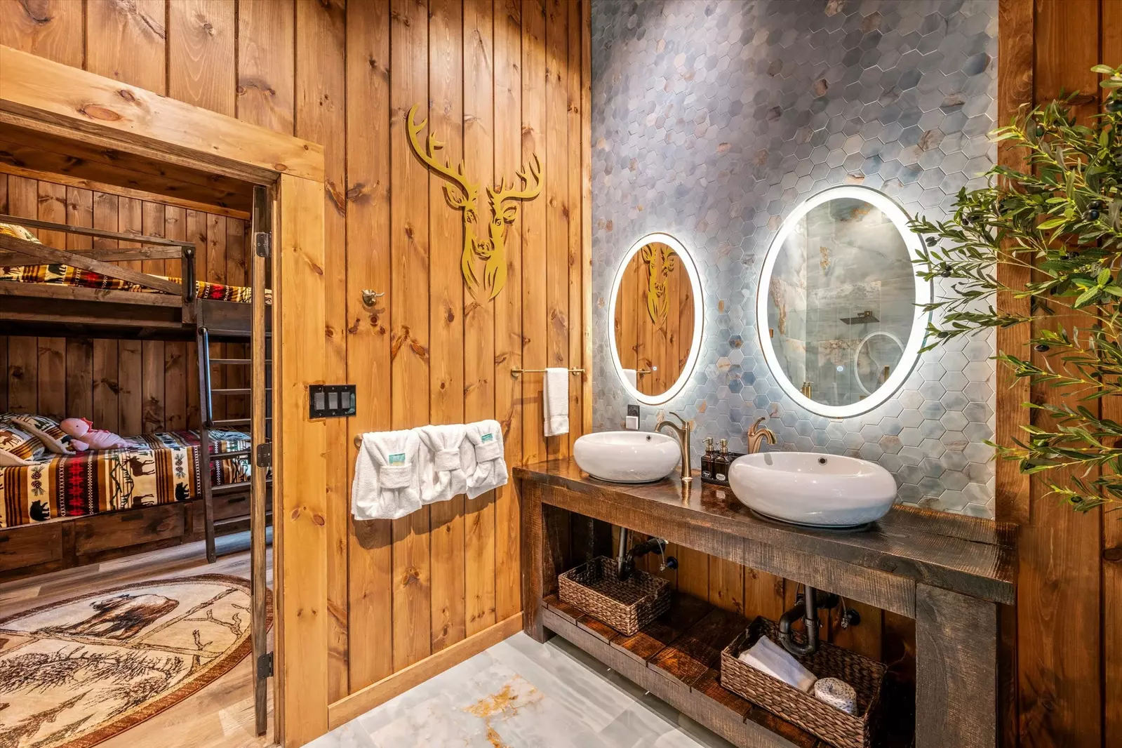 Property image, Interior, of Alpine Summit Pool and Spa Cabin