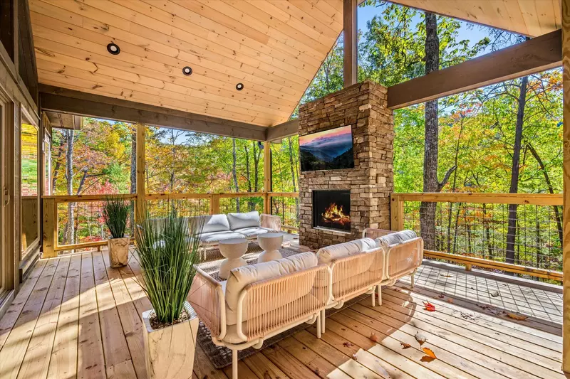 Property image, Interior, of Treehouse Swim Cabin