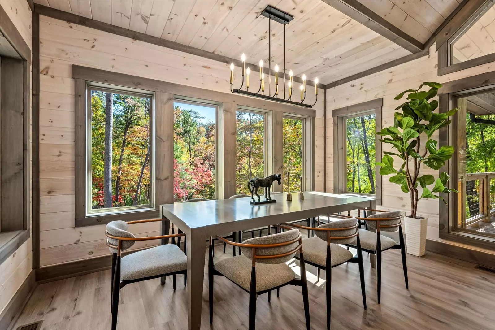 Property image, Interior, of Treehouse Swim Cabin