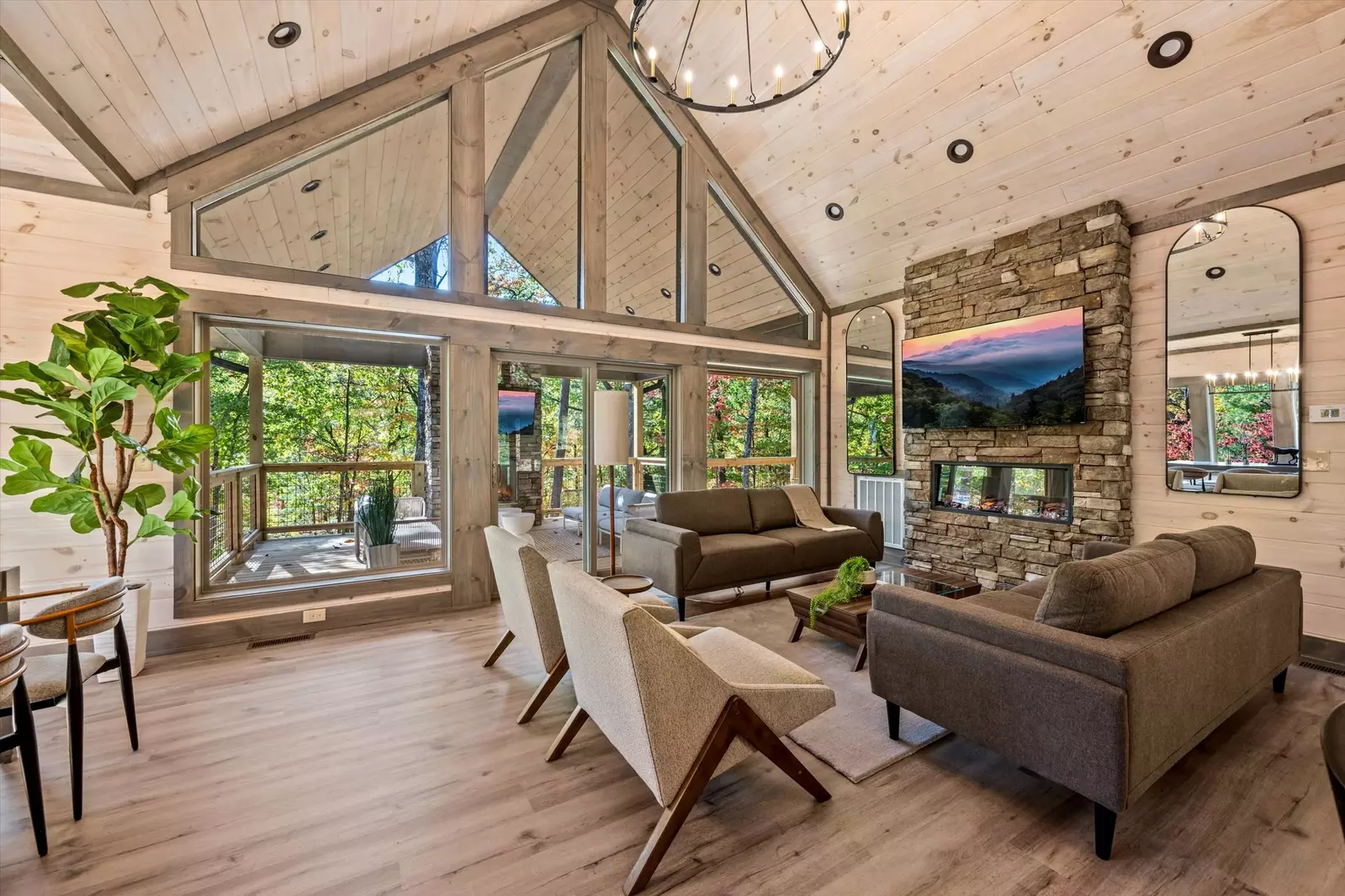 Property image, Interior, of Treehouse Swim Cabin