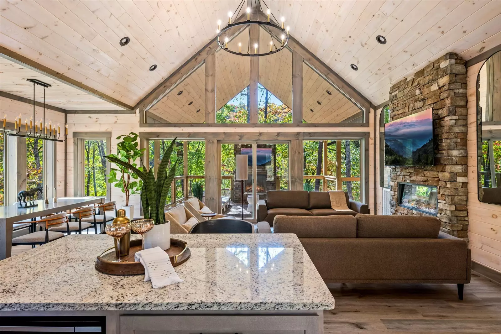 Property image, Interior, of Treehouse Swim Cabin