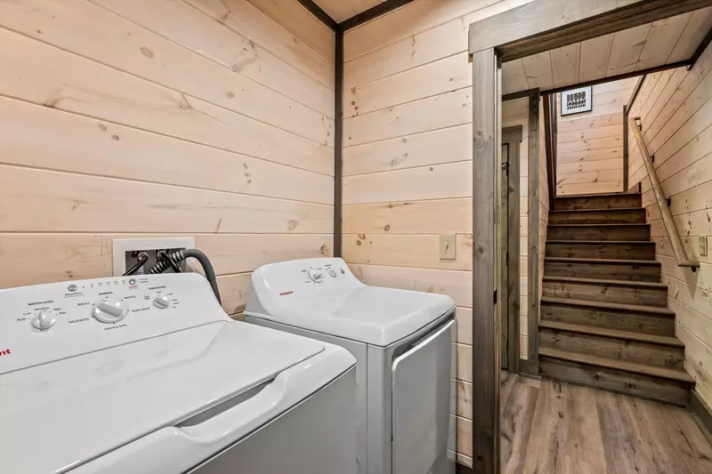 Property image, Interior, of Treehouse Swim Cabin