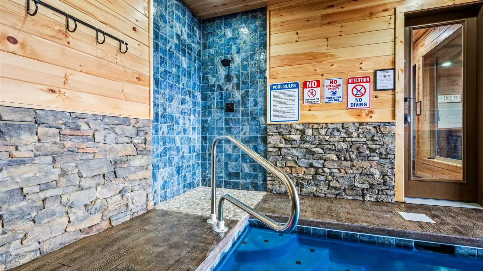 Property image, Interior, of Holy Smokes Pool Lodge