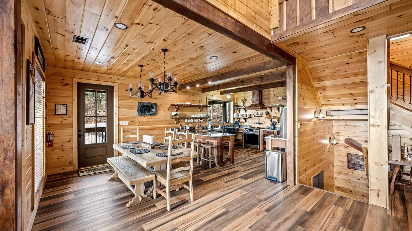 Property image, Interior, of Holy Smokes Pool Lodge