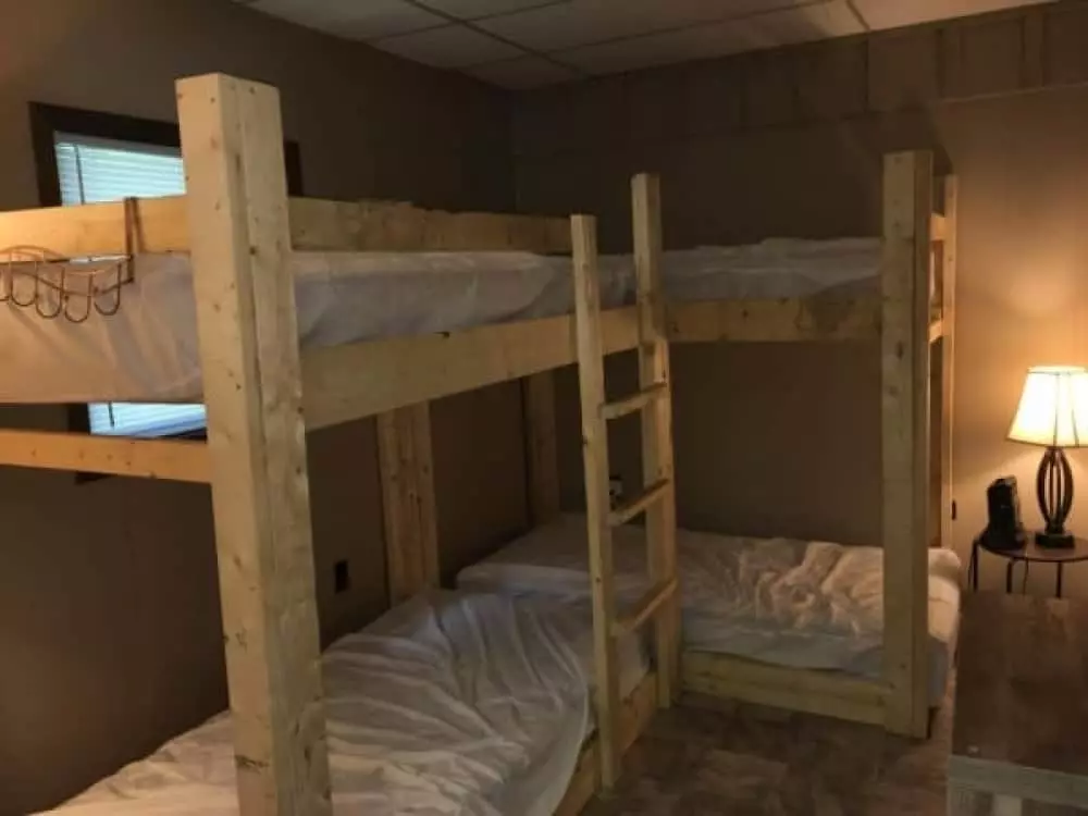 Wafloy's Countryside Lodge | Sleeps 24