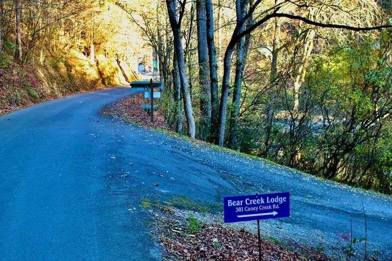 Bear Creek Lodge