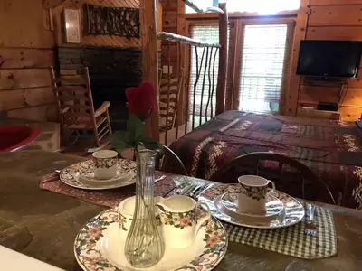 Gatlinburg Adventure Cabins - Forget Me Not