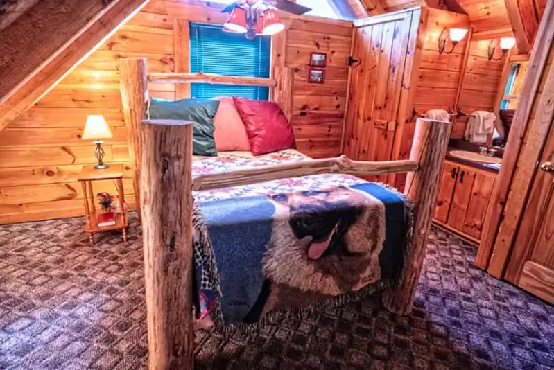 Mick's Hideaway
