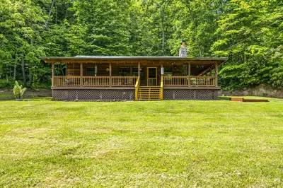 Quiet Creek Cabin
