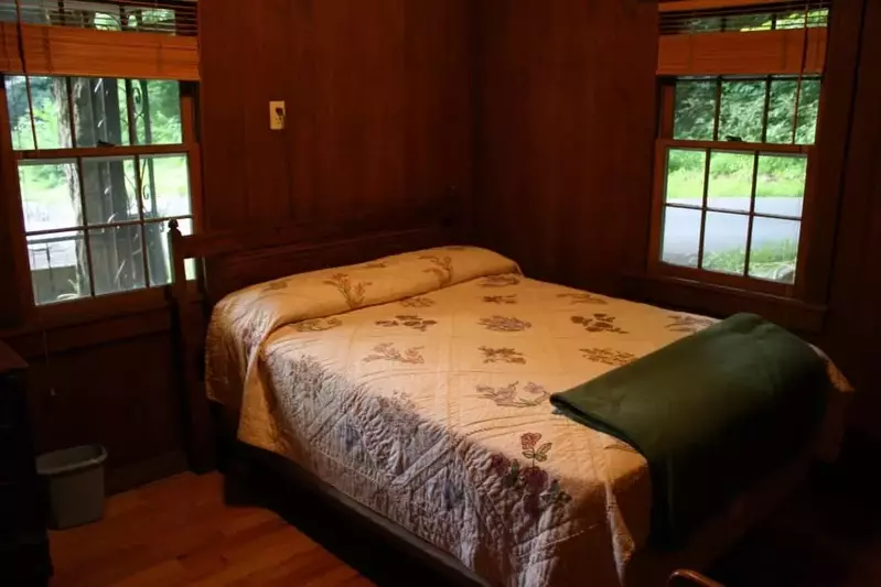 Flat Branch Cottage #3
