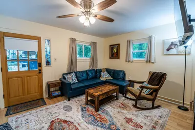 Joan's Comfy Cottage