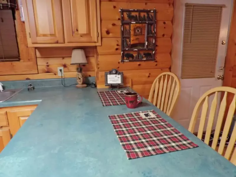 Yogi's Den