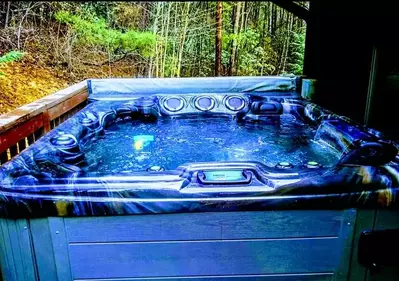 Hot tub