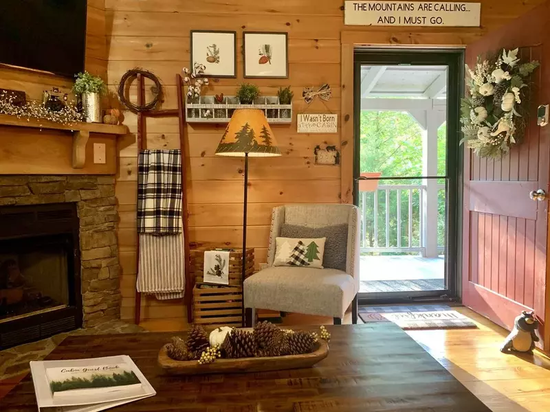 The Pine Cone Cottage