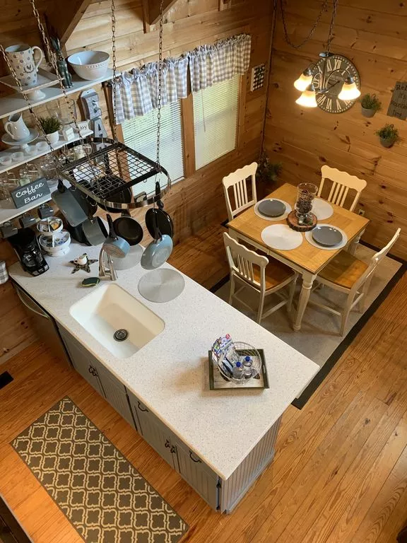 The Pine Cone Cottage