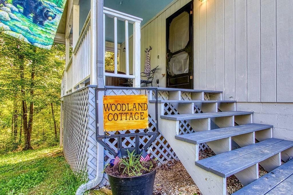 The Woodland Cottage