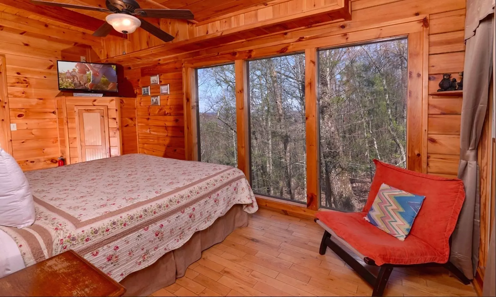 Arbor Place Cabin Rental