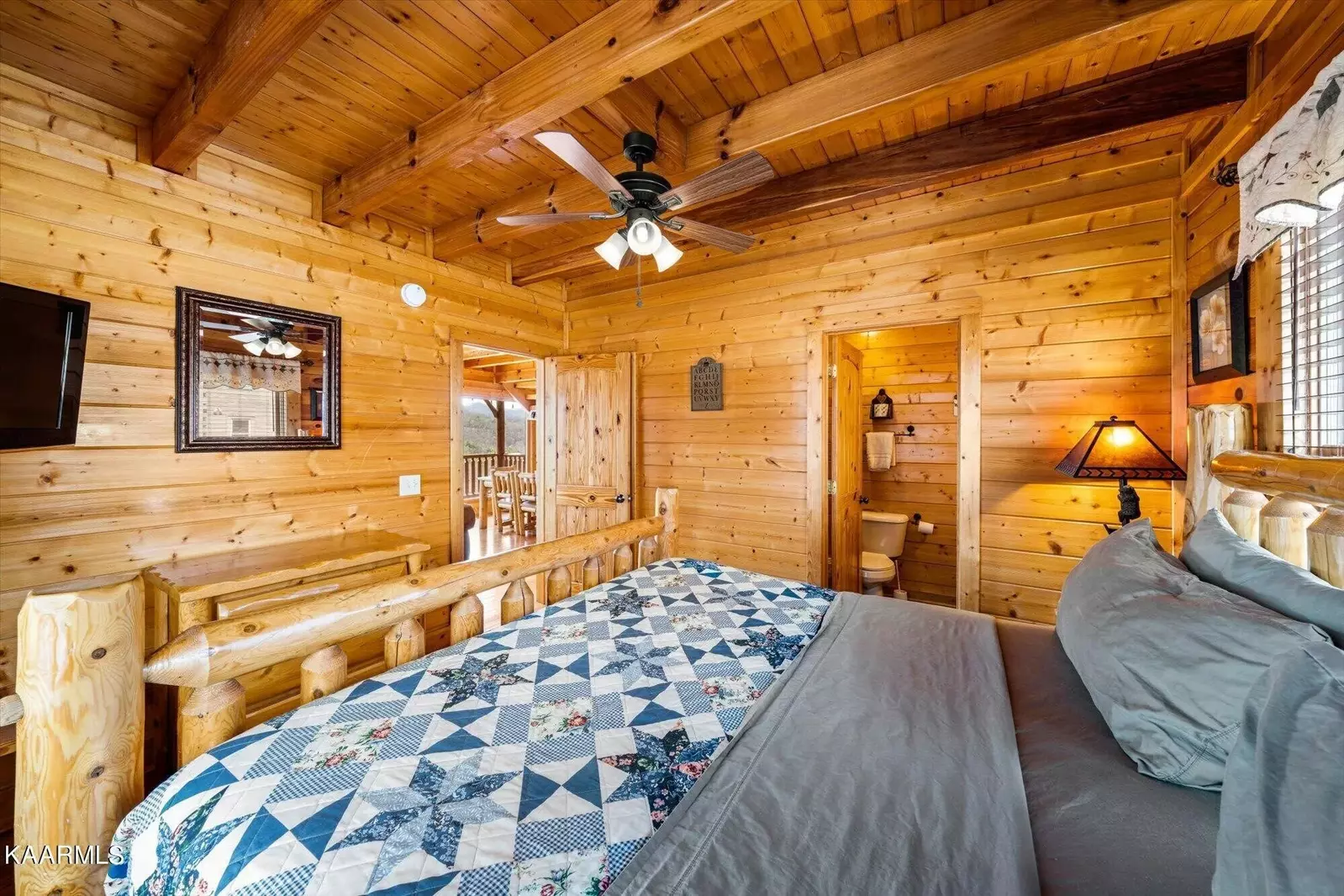 King bedroom