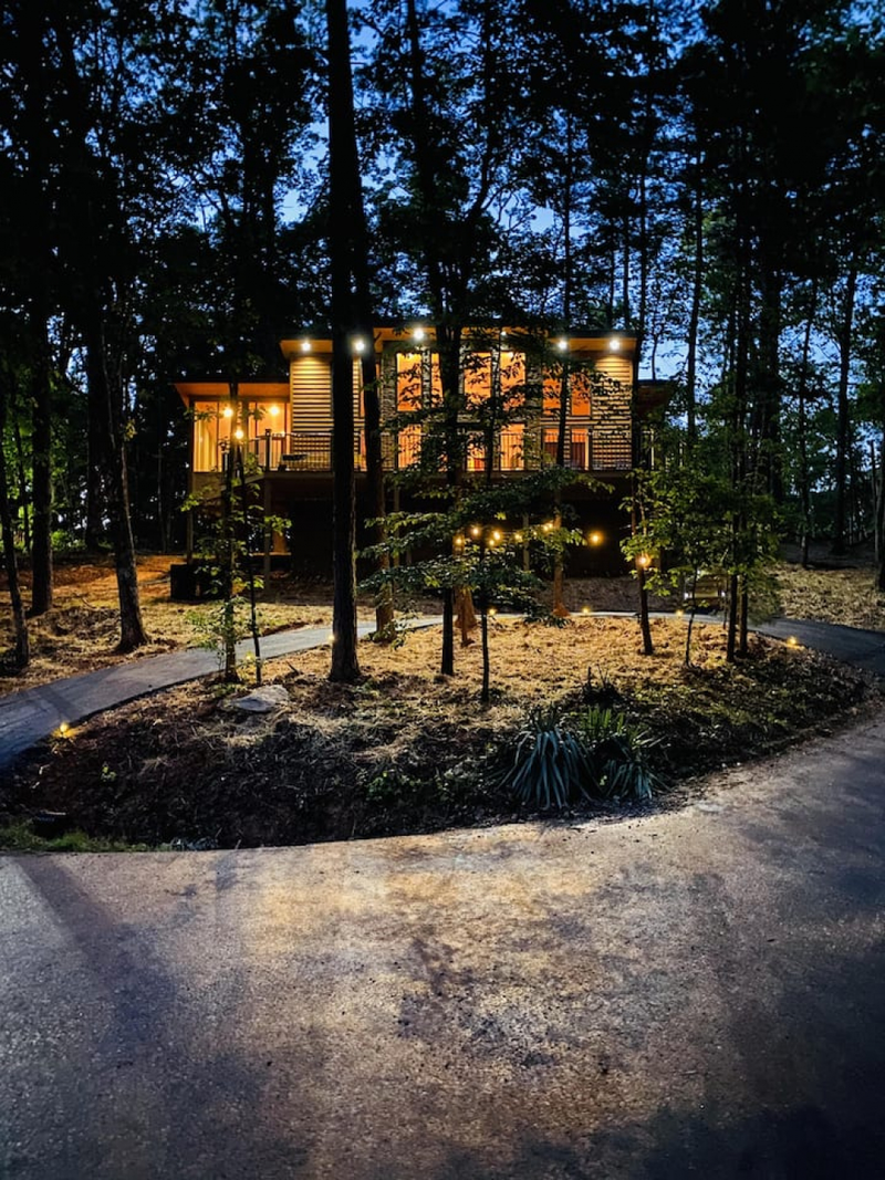 Bearfoot Hideaway