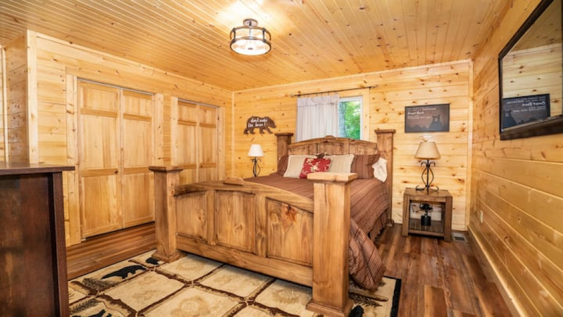Bearfoot Hideaway