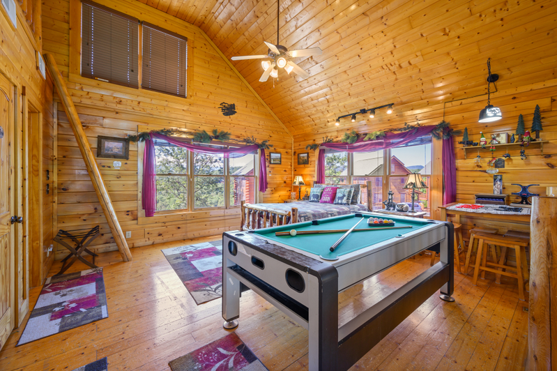 BearSlide Inn