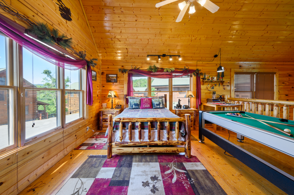 BearSlide Inn