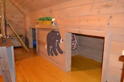 Eagle's Loft 
