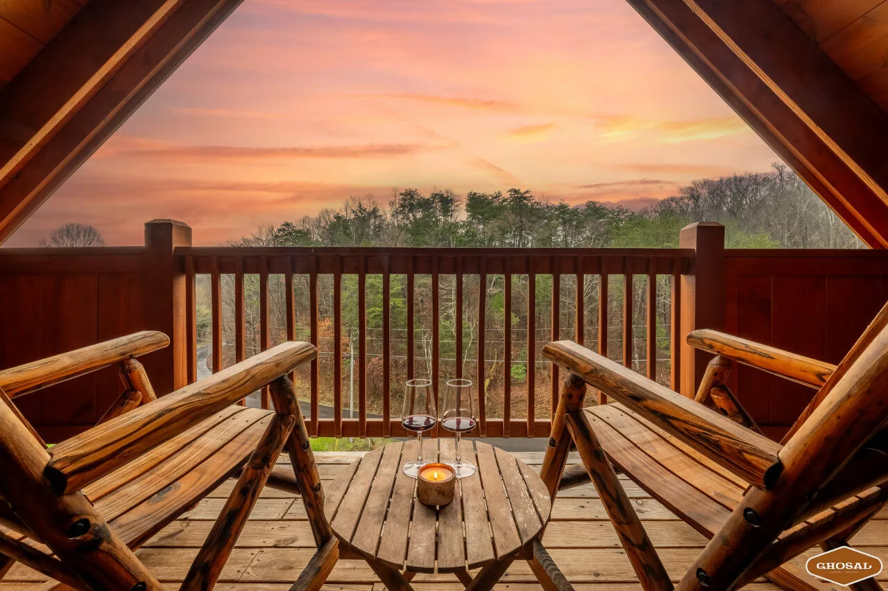 Rustic Mountain Retreat by Ghosal Luxury Lodging