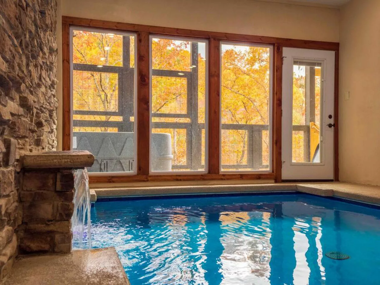 Escape to Elegance by Ghosal Luxury Lodging