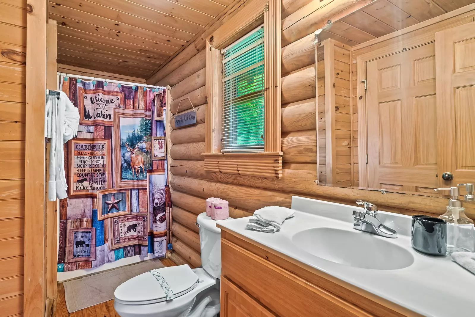 Ensuite full bathroom 