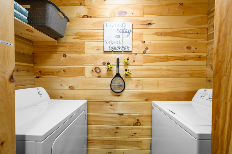 Bearadise Cabin 1