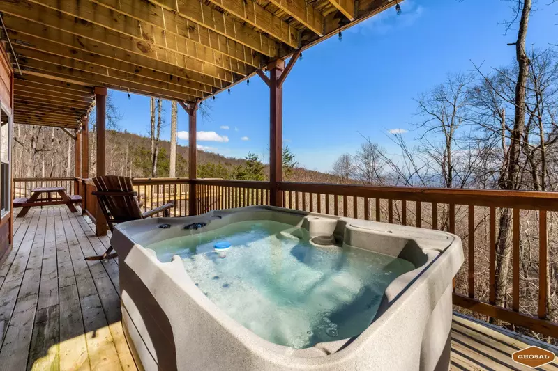 Serene Mountain Retreat by Ghosal Luxury Lodging