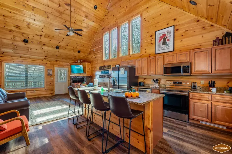 Serene Mountain Retreat by Ghosal Luxury Lodging