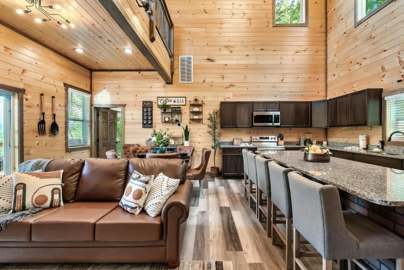 Tranquil Mountain Getaway By Ghosal Luxury Lodging