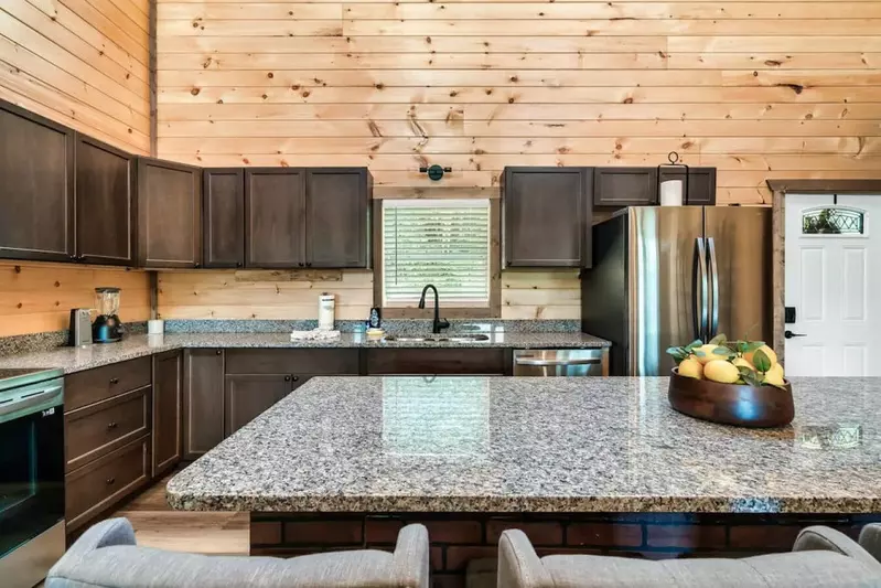Tranquil Mountain Getaway By Ghosal Luxury Lodging