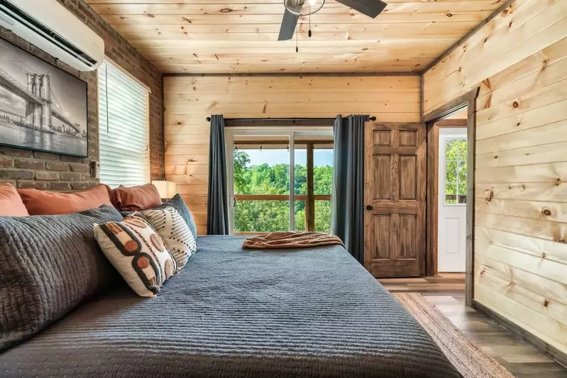 Tranquil Mountain Getaway By Ghosal Luxury Lodging