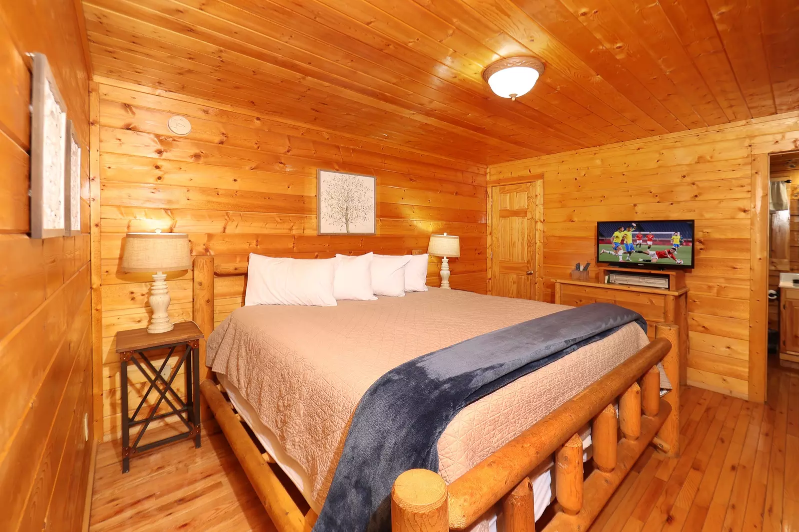 Sunset Lodge