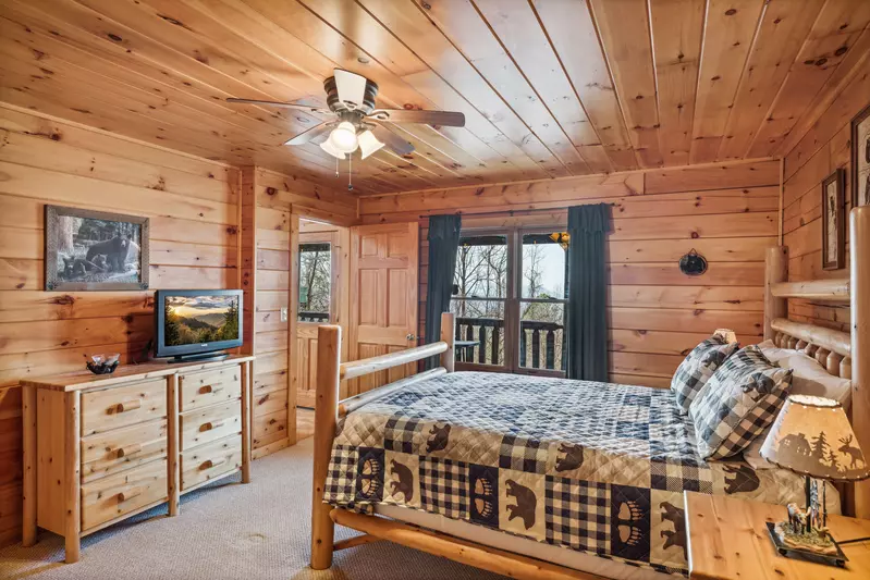 Mountain Mist Retreat