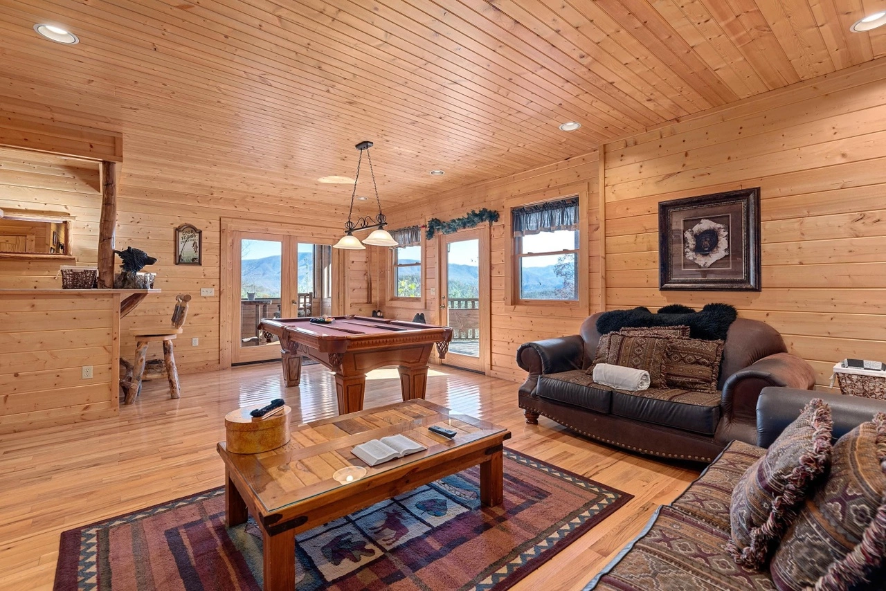 Little Cub Cabin