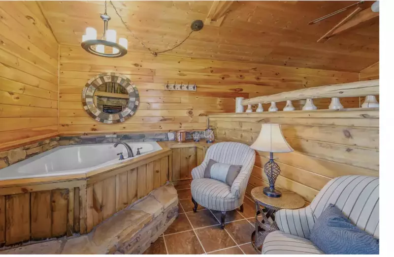 Foothills Hideaway
