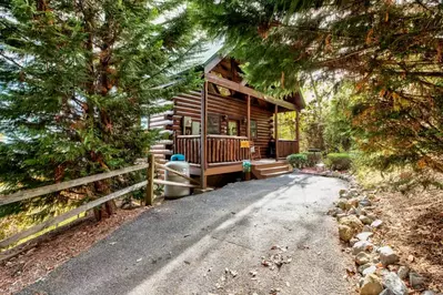 The Last Stop Lodge