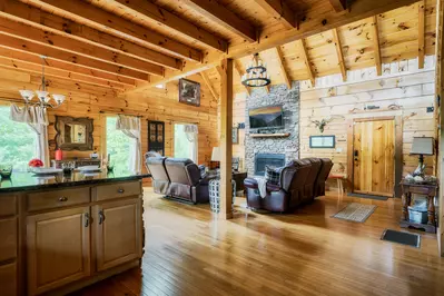 Honeysuckle Lodge