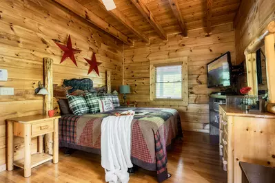 Honeysuckle Lodge